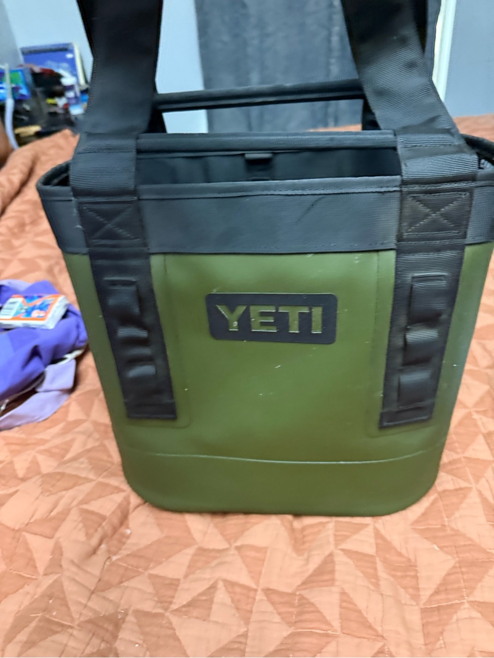 Yeti Camino 20 Carryall with Sidekick - Picture 3 of 5